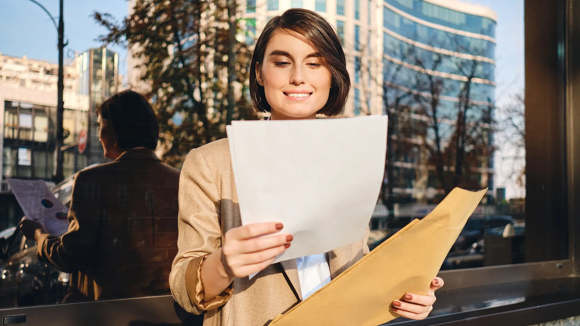 The woman received incredibly useful information at Nexus Auto Transport.