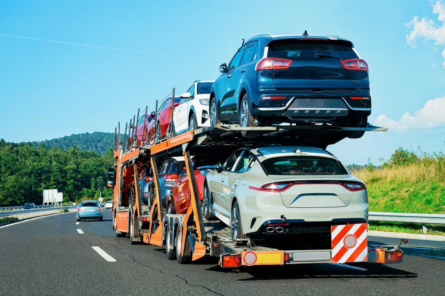 Cross Country Car Shipping: Cost to Ship a Car Across Country image