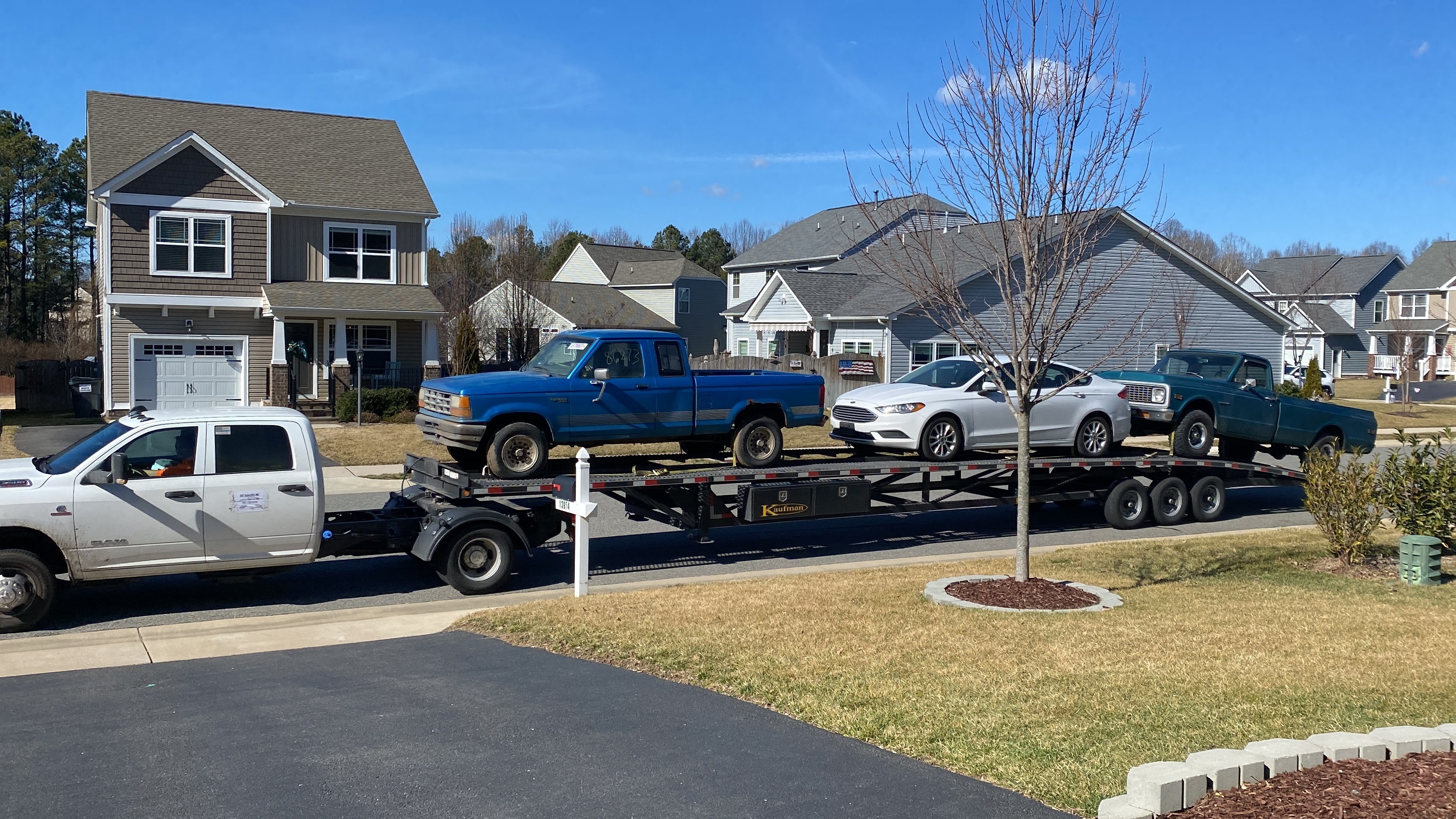How to Get the Best Quote for Car Transport Services image
