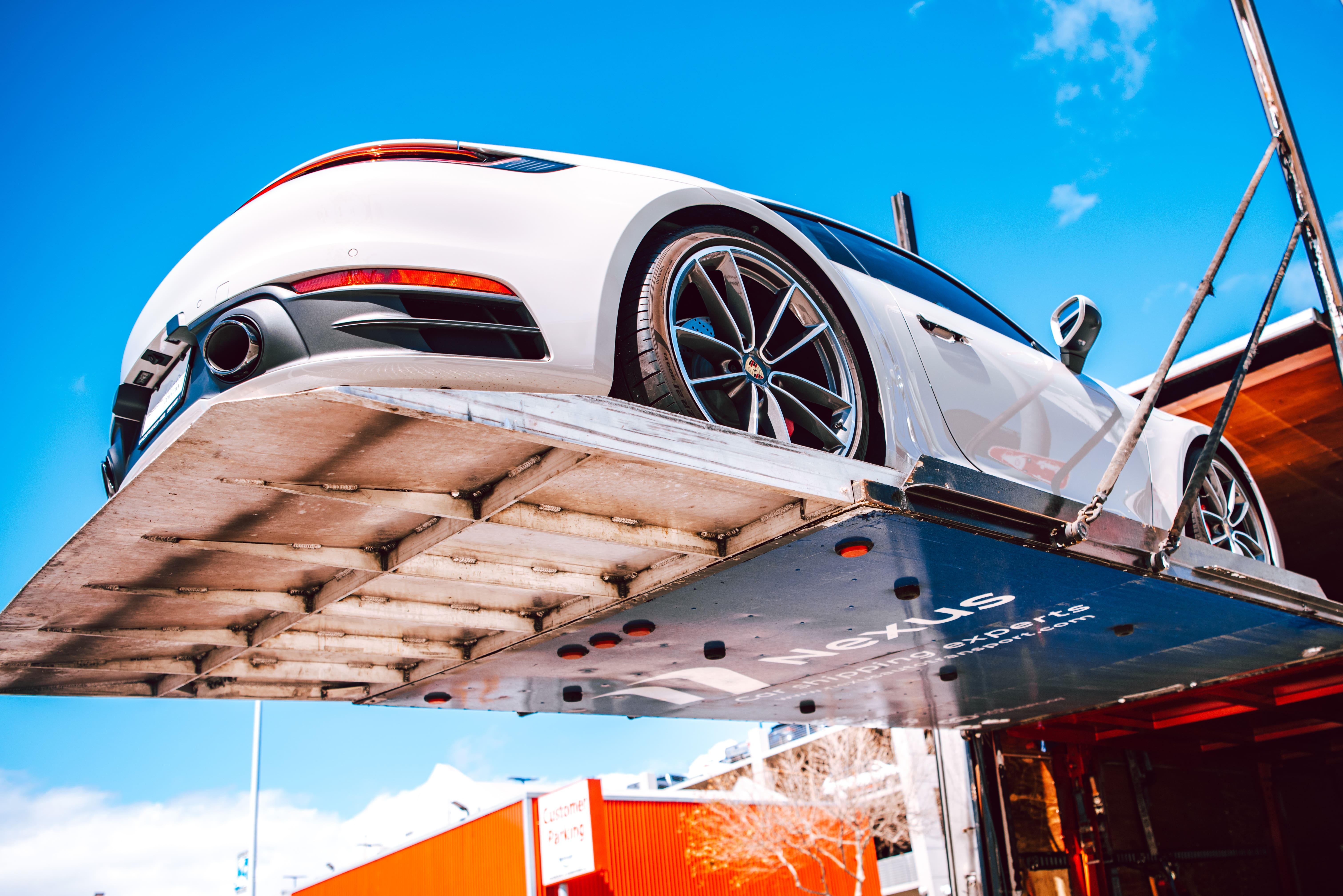 How Seasonal Demand Affects Car Transport Pricing: Tips to Save image