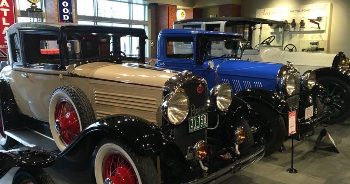 192 Midwest antique car auctions for Android Wallpaper