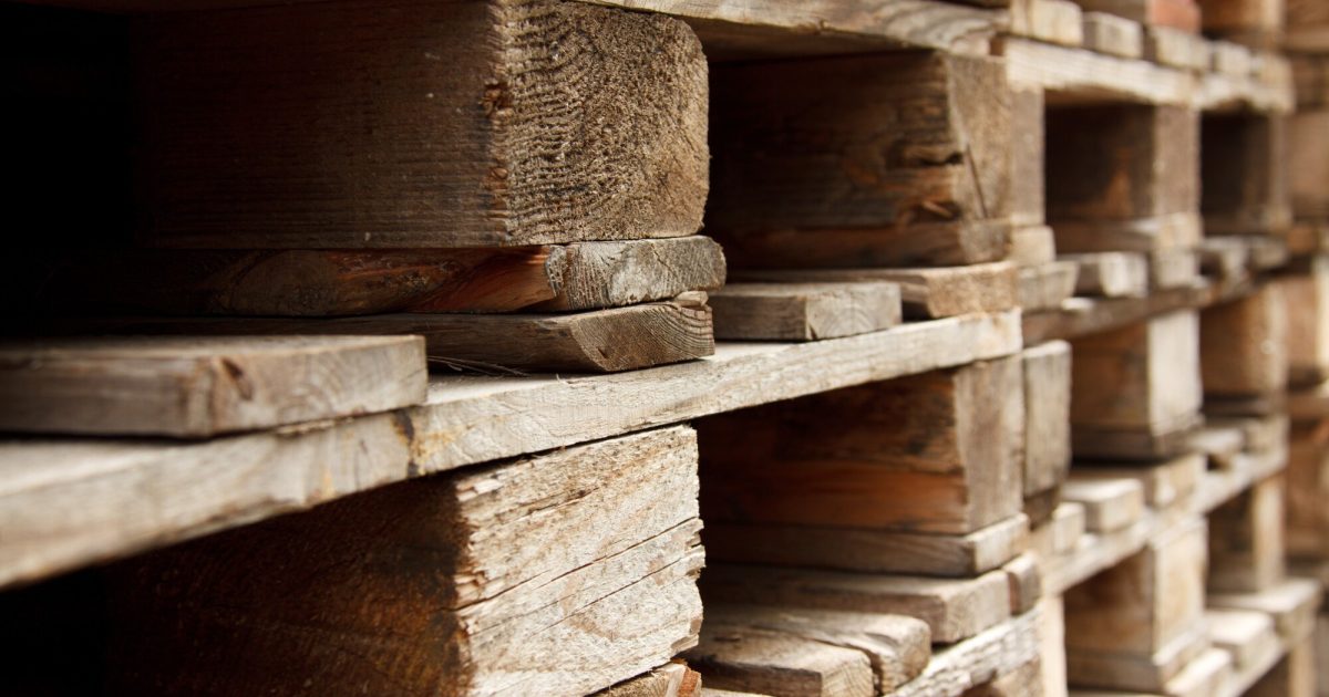 Pallet Shipping How Much Does It Cost to Ship a Pallet?