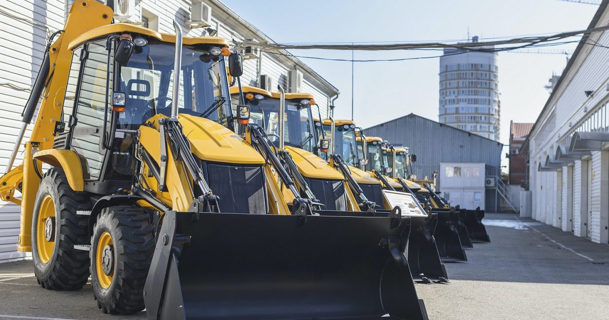 Heavy Equipment Transport How Much Does it Cost to Transport Heavy