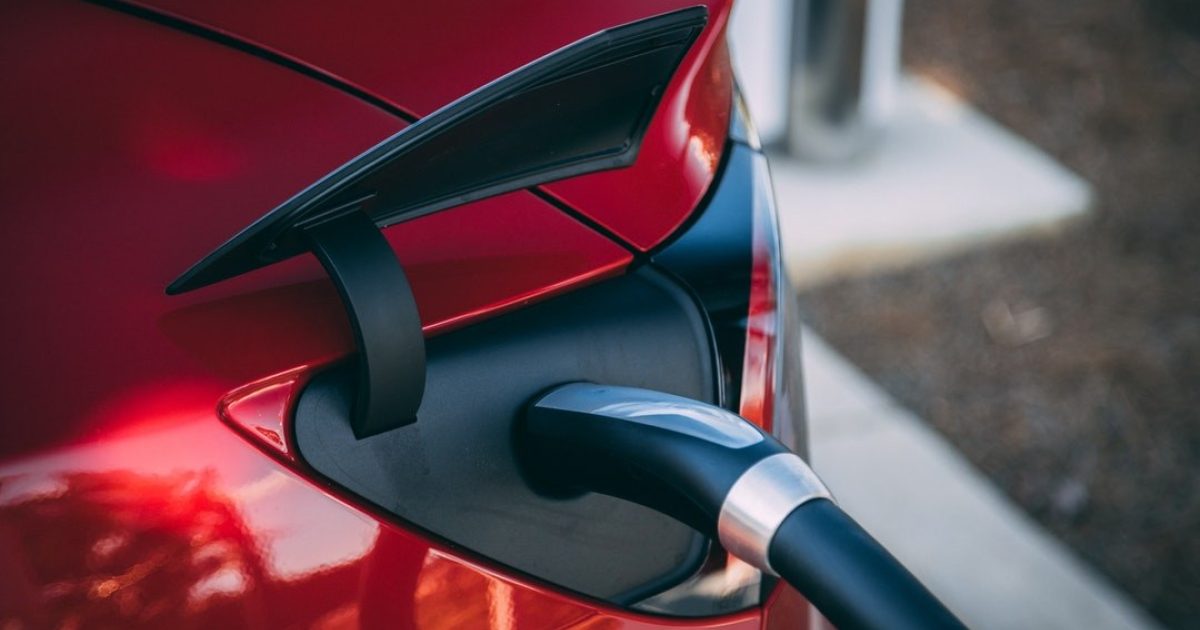 Does The Government Subsidize Electric Cars