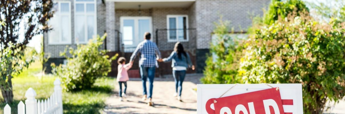 First Time Home Buyer Tips How to Make an Offer on a Home