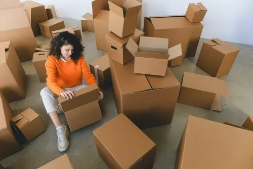 Things People Forget to Do When Moving image