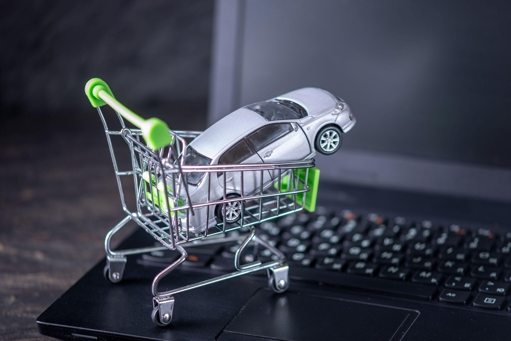 Everything You Need to Know About Online Car Buying image